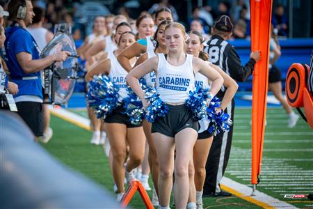 RSEQ 2024 Cherleeding Carabins - Match de Football contre le Vert-et-Or
