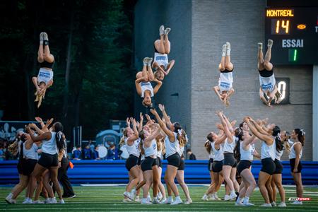 RSEQ 2024 Cherleeding Carabins - Match de Football contre le Vert-et-Or