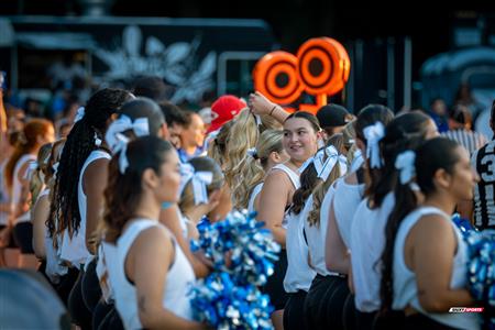 RSEQ 2024 Cherleeding Carabins - Match de Football contre le Vert-et-Or