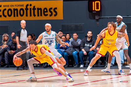 Robert Hobson - Basketball - BSL - Montreal Toundra (95) vs (97) Newfoundland Rogues - Reel 2 - Montreal - Newfoundland