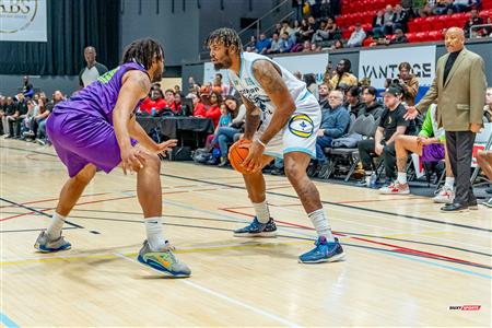 Bilal Richardson - Basketball - BSL - Montreal Toundra (98) vs (89) Frederick Flying Cows - First Half - Montreal - Frederick 