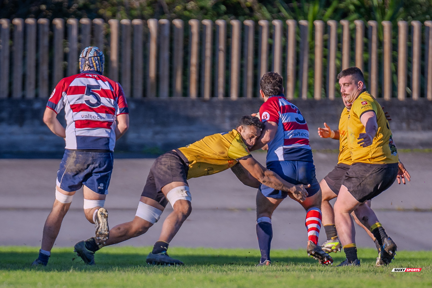 Angus RILEY KEEFE -  Getxo Artea Rugby Taldea - Universitario Bilbao Rugby - Rugby - FER 2023 - DHB - Getxo Artea RT (19) vs (13) Universitario Bilbao Rugby (#FER23DHBGETUBR12) Photo by: Fredy Monfoto | Siuxy Sports 2023-12-16