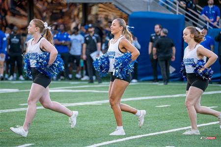 RSEQ 2024 Cherleeding Carabins - Match de Football contre le Vert-et-Or