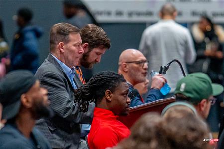 BSL - Montreal Toundra vs Frederick Flying Cows - Before game and half time show