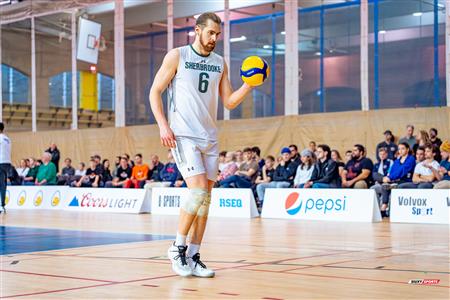 RSEQ - 2024 VOLLEY M - U DE MONTRÉAL (1) VS (3) U DE SHERBROOKE - Reel 1