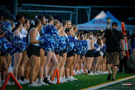 RSEQ 2024 Cherleeding Carabins - Match de Football contre le Vert-et-Or