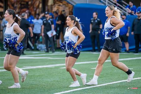 RSEQ 2024 Cherleeding Carabins - Match de Football contre le Vert-et-Or