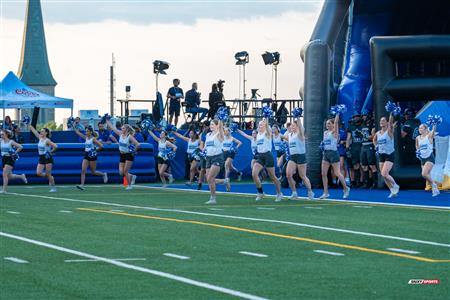 RSEQ 2024 Cherleeding Carabins - Match de Football contre le Vert-et-Or