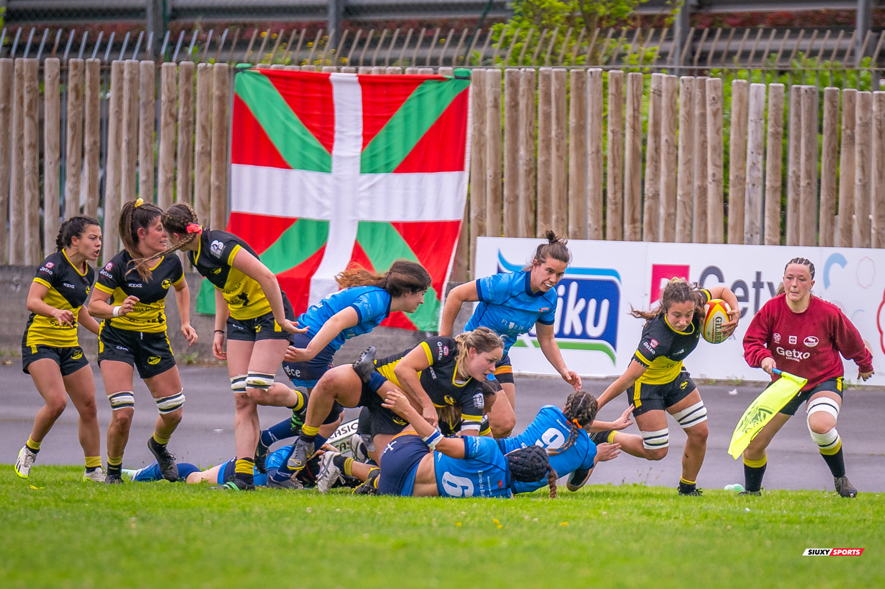  Getxo Artea Rugby Taldea - Pinguinas Rugby Burgos - Rugby - FER 2024 - DHB F - GETXO NESKAK RT (29) VS (10) Pinguinas Burgos (#FER24GETPIN05) Photo by: Fredy Monfoto | Siuxy Sports 2024-05-12