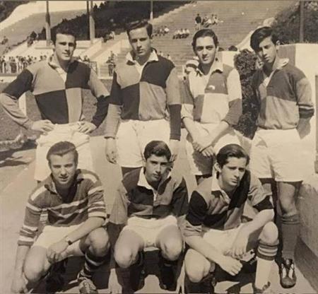Equipo de rugby de 5 año del Colegio San Miguel -  Seven intercolegial - año 1966 en el CASI