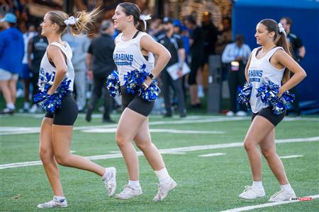 RSEQ 2024 Cherleeding Carabins - Match de Football contre le Vert-et-Or