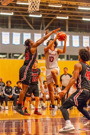 RSEQ 2024 Basketball M D1 - Brébeuf (92) vs (77) É.Montpetit - 1st half