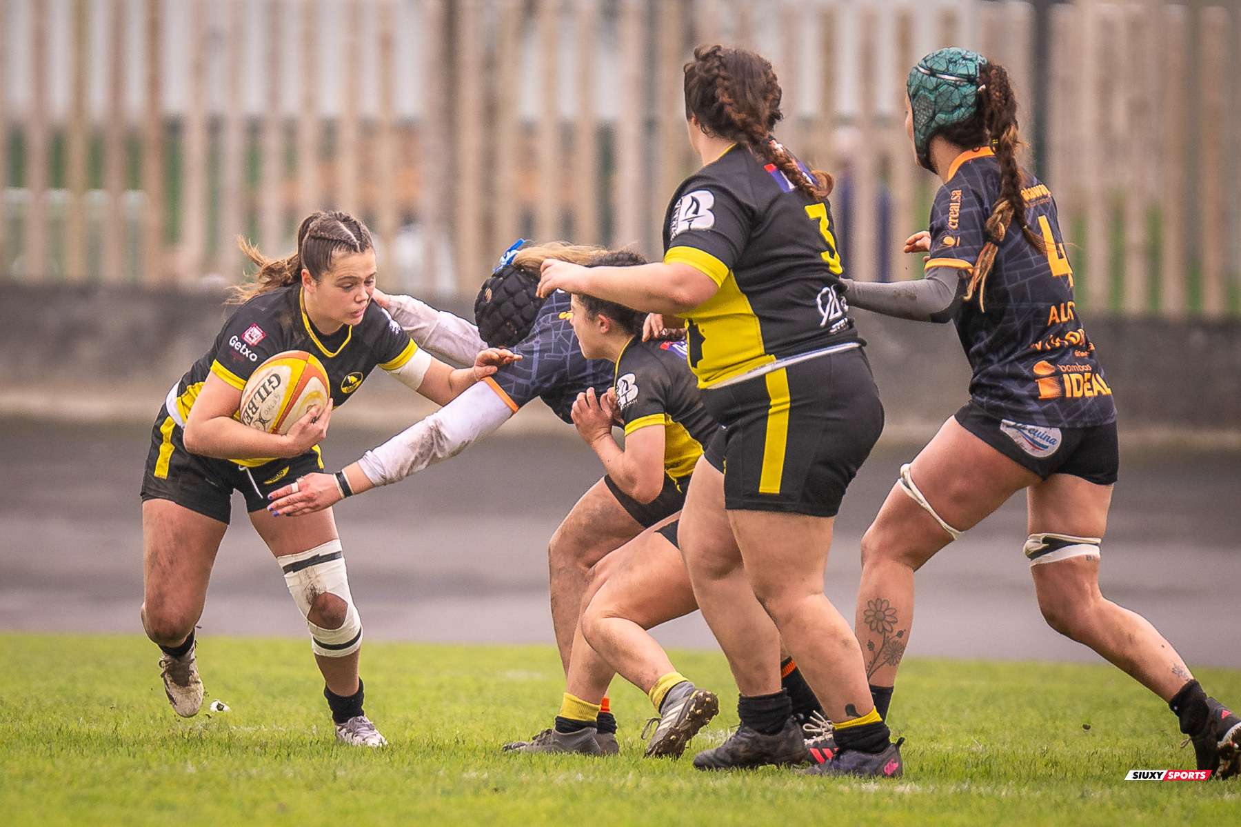  Getxo Artea Rugby Taldea - Club de Rugby Les Abelles - Rugby - FER 2024 - DHB F - Getxo Neskak Rt (19) vs (10) Les Abelles (#FER24DHBGNABE02) Photo by: Fredy Monfoto | Siuxy Sports 2024-02-04