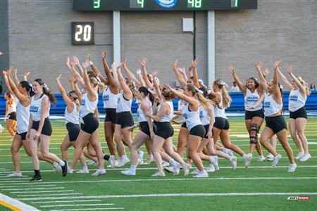RSEQ 2024 Cherleeding Carabins - Match de Football contre le Vert-et-Or