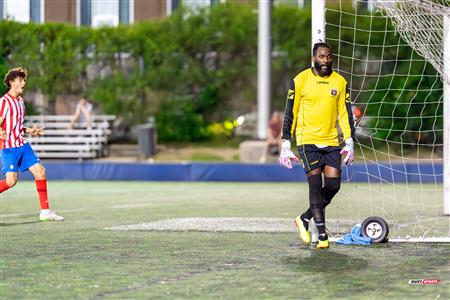 PLSQ - CS Mont-Royal Outremont (1) vs (0) Ottawa South United