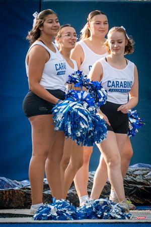 RSEQ 2024 Cherleeding Carabins - Match de Football contre le Vert-et-Or