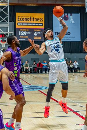 Mustapha Traore - Basketball - BSL - Montreal Toundra (98) vs (89) Frederick Flying Cows - First Half - Montreal - Frederick 