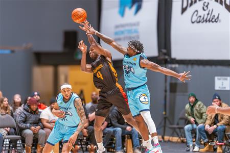 MONTREAL TUNDRA (111) VS (114) SUDBURY'S FIVE - 1st half