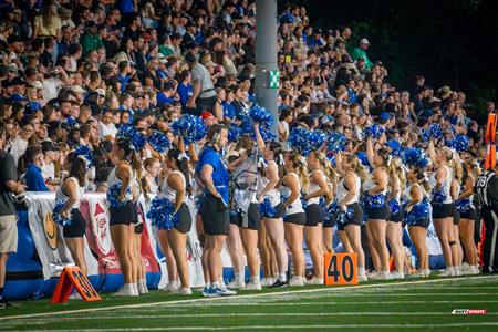 RSEQ 2024 Cherleeding Carabins - Match de Football contre le Vert-et-Or