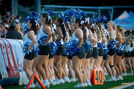 RSEQ 2024 Cherleeding Carabins - Match de Football contre le Vert-et-Or