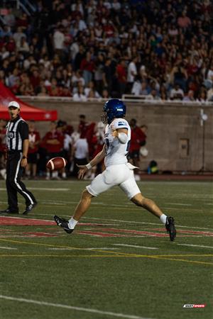 RSEQ 2024 Football - McGill (8) vs (47) Université de Montréal - 1st half par Ashley