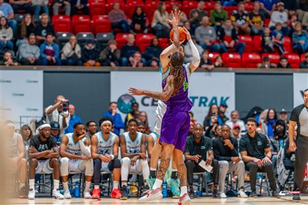 Tavares Sledge - Basketball - BSL - Montreal Toundra (98) vs (89) Frederick Flying Cows - Second Half - Montreal - Frederick 