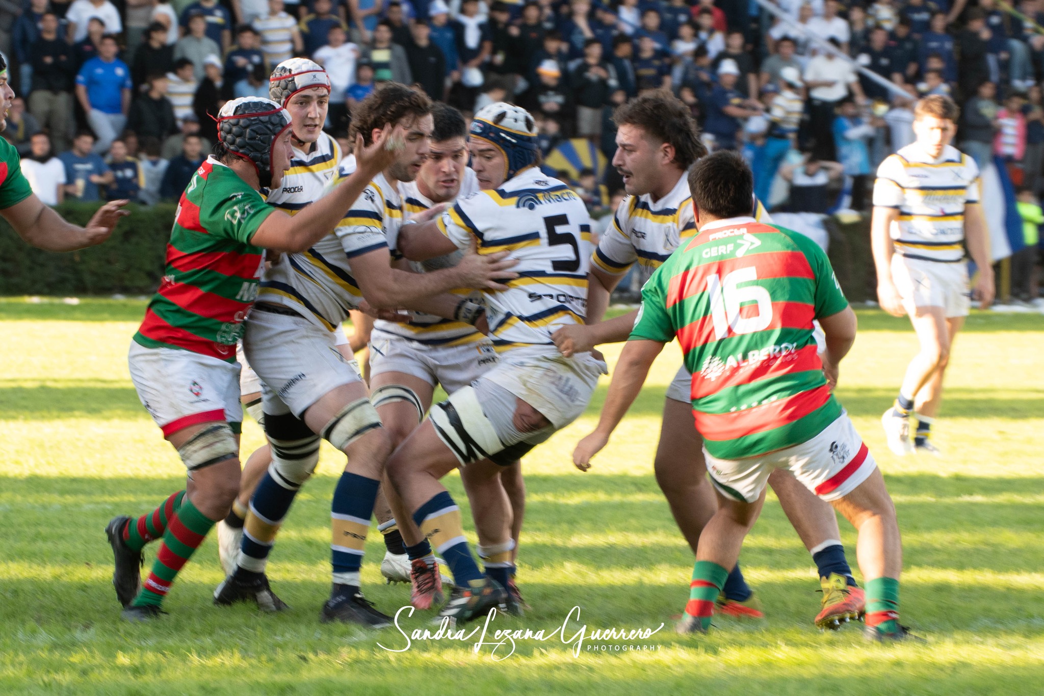  Tucumán Lawn Tennis Club - Huirapuca Social Club - Rugby - URT 2024 - Tucuman Lawn Tennis (42) vs (20) Huirapuca Social Club (#URT24TLTHUI05) Photo by: Sandra Lezana Guerrero | Siuxy Sports 2024-05-19