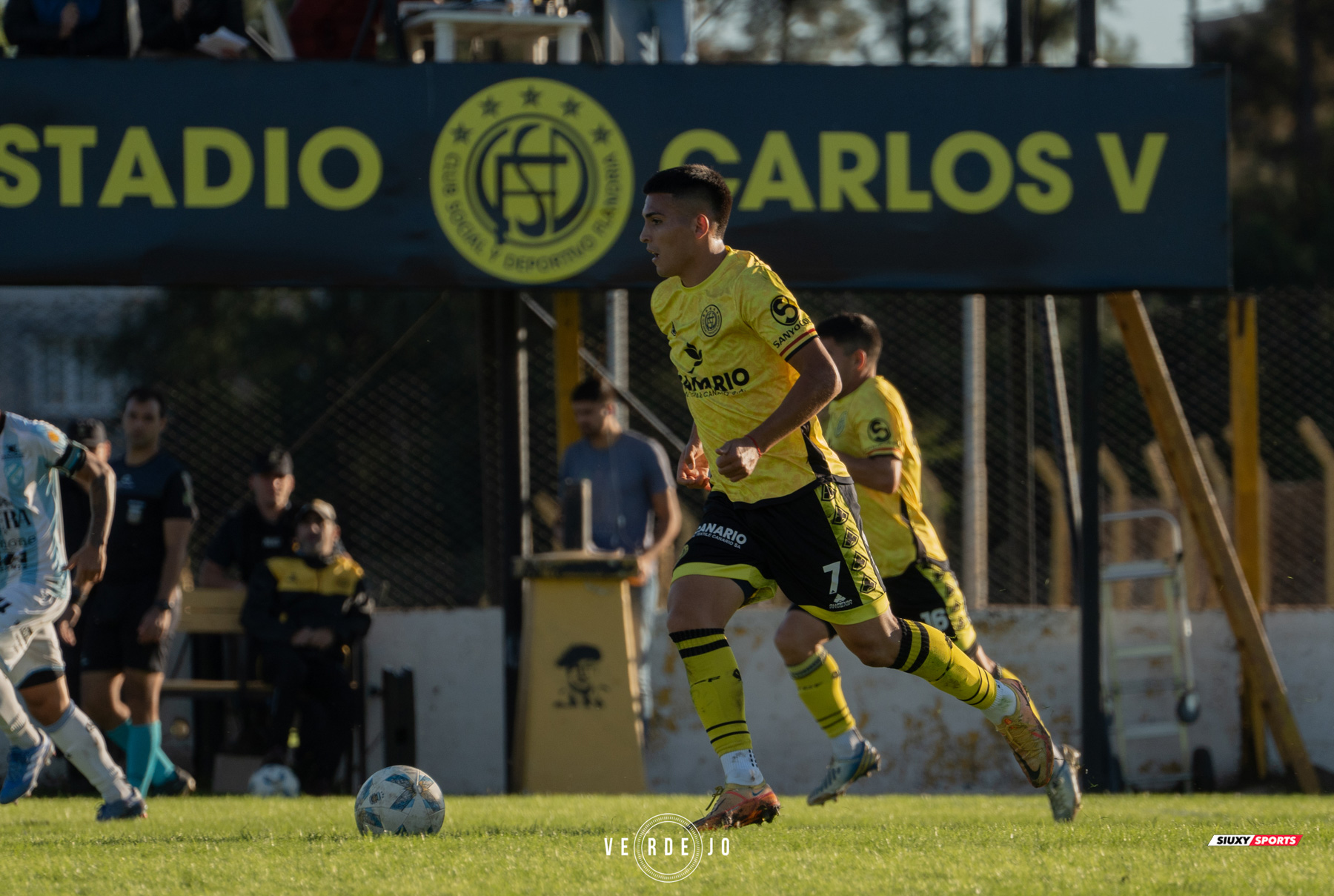  CSyD Flandria - C.A. Argentino de Quilmes - Soccer - AFA - 1B - 2024 - Flandria (0) vs (0) Argentino Quilmes (#AFA1B24FLAAQ04) Photo by: Ignacio Verdejo | Siuxy Sports 2024-04-28