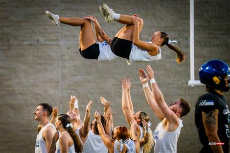 RSEQ 2024 Cherleeding Carabins - Match de Football contre le Vert-et-Or