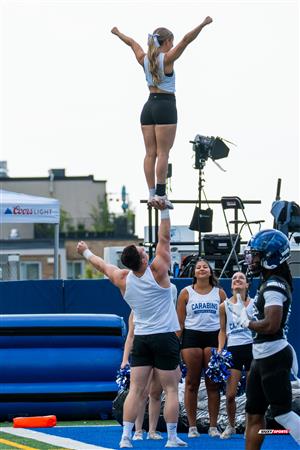 RSEQ 2024 Cherleeding Carabins - Match de Football contre le Vert-et-Or