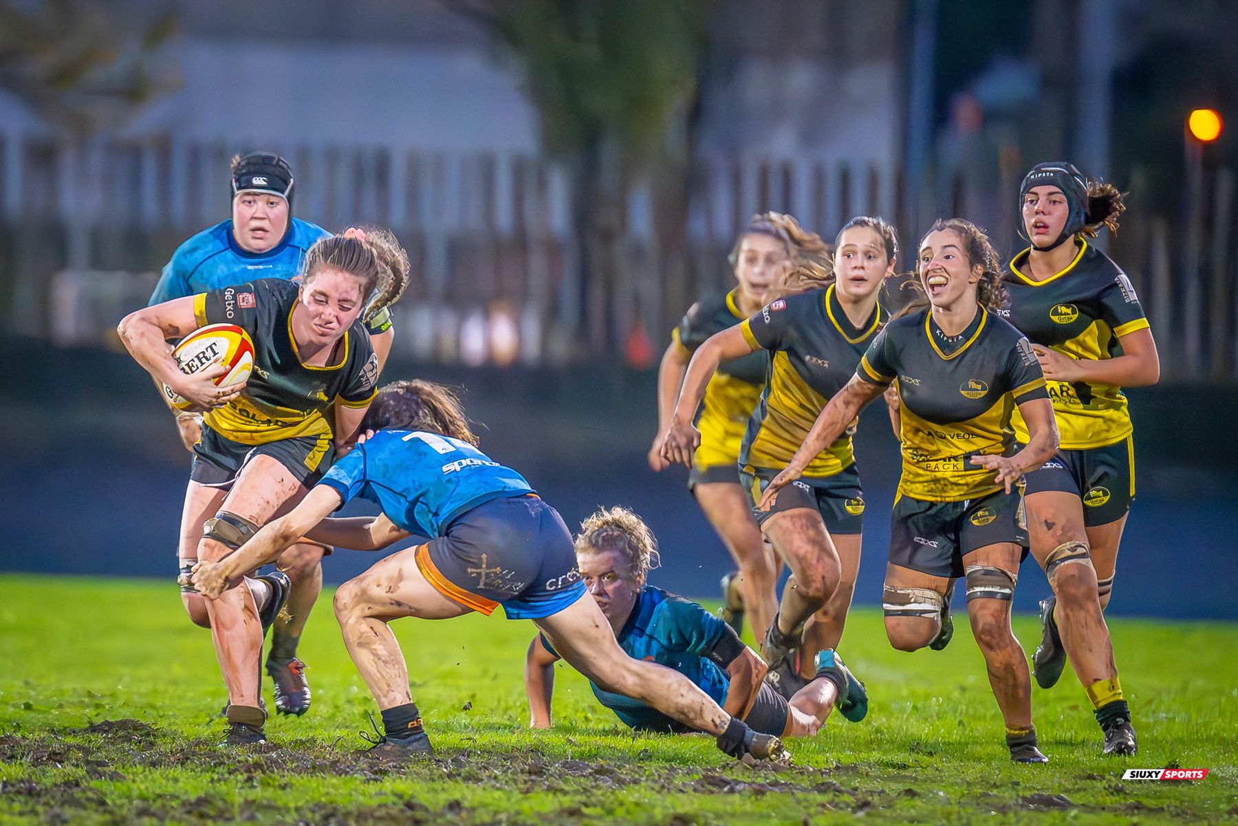  Getxo Artea Rugby Taldea - PRB FLOR DE ESCOCIA UBU - Rugby - FER 2023 - DHB F - Getxo Neskak Rt (31) vs (5) PRB Flor de Escocia (#FER23DHBGNFDE11) Photo by: Fredy Monfoto | Siuxy Sports 2023-11-11