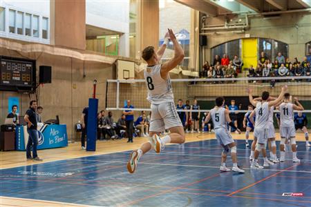 RSEQ - 2024 VOLLEY M - U DE MONTRÉAL (1) VS (3) U DE SHERBROOKE - Reel 2