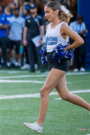 RSEQ 2024 Cherleeding Carabins - Match de Football contre le Vert-et-Or