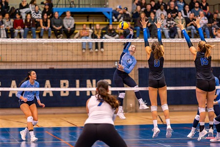 RSEQ 2024 Volleyball Fém - Université de Montréal (3) vs (2) UQAM - Reel 2