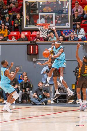 MONTREAL TUNDRA (111) VS (114) SUDBURY'S FIVE - 1st half