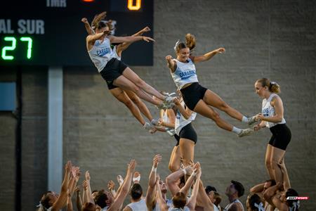 RSEQ 2024 Cherleeding Carabins - Match de Football contre le Vert-et-Or