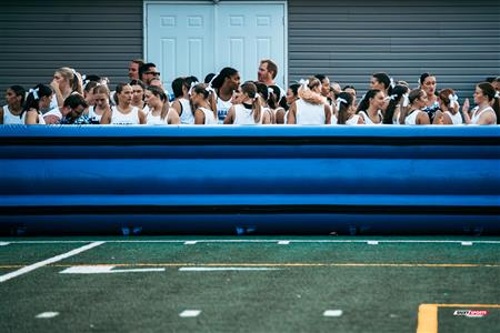 RSEQ 2024 Cherleeding Carabins - Match de Football contre le Vert-et-Or